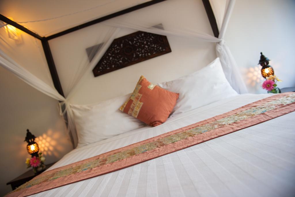 The Willow Boutique Hotel Phnom Penh Extérieur photo