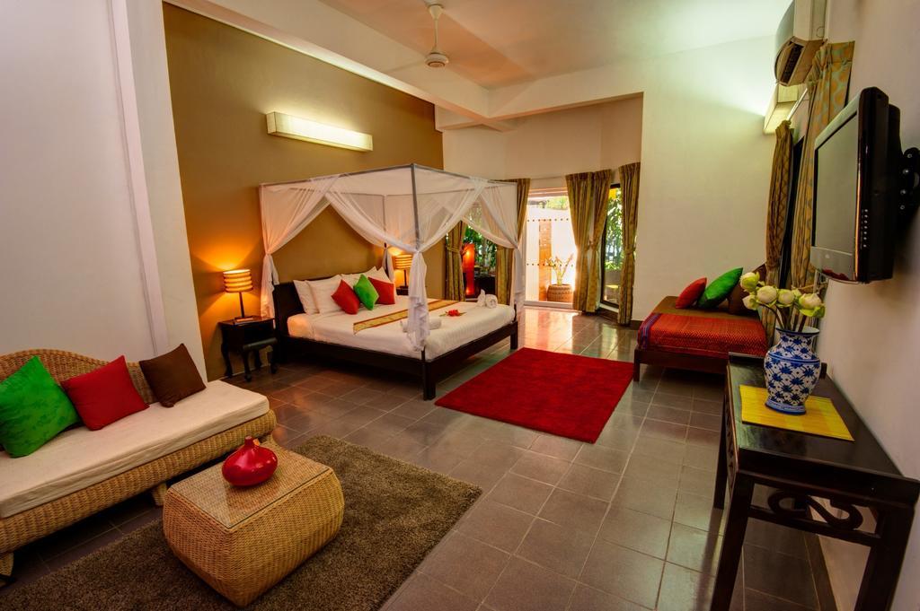 The Willow Boutique Hotel Phnom Penh Extérieur photo