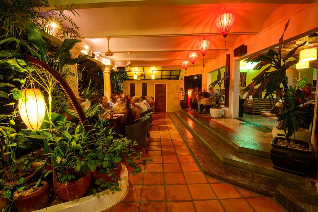 The Willow Boutique Hotel Phnom Penh Extérieur photo