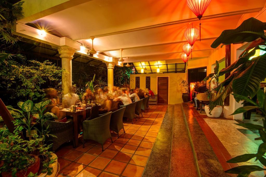 The Willow Boutique Hotel Phnom Penh Extérieur photo