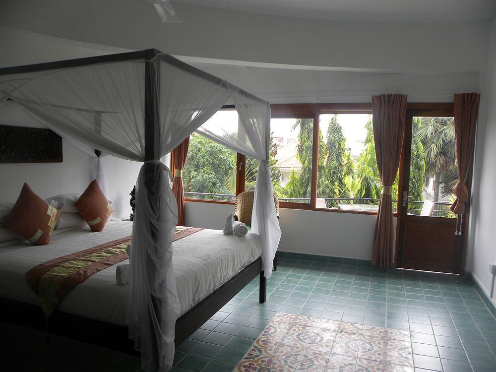The Willow Boutique Hotel Phnom Penh Extérieur photo