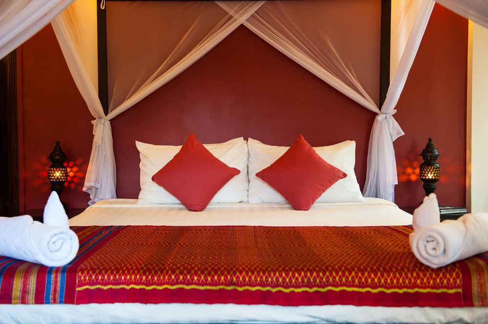 The Willow Boutique Hotel Phnom Penh Extérieur photo